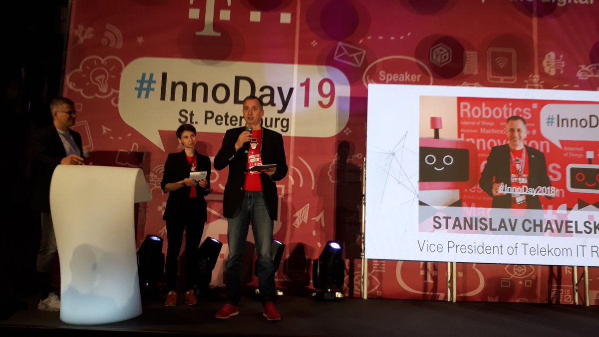 tsystemsrus2019's tweet photo. Welcome from management team #innoday19 #telekomwall https://t.co/sXA3o7iDzM