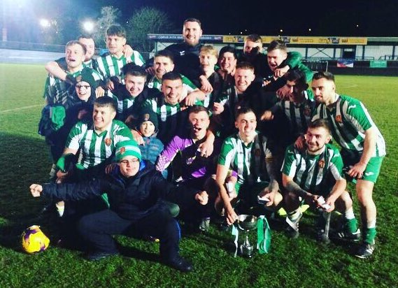 Halmerend 2 - 0 Stoke Town 

What a night! Two goals from MOTM <a href="/connorjoneslfc7/">Connor Jones🧉</a> in a scrappy game, Stoke town going down to 10 men but dug in and were clever on the ball! 

All the best teams grind out results tho and that’s just what we did! 

Now for the Treble! #UpTheEnd