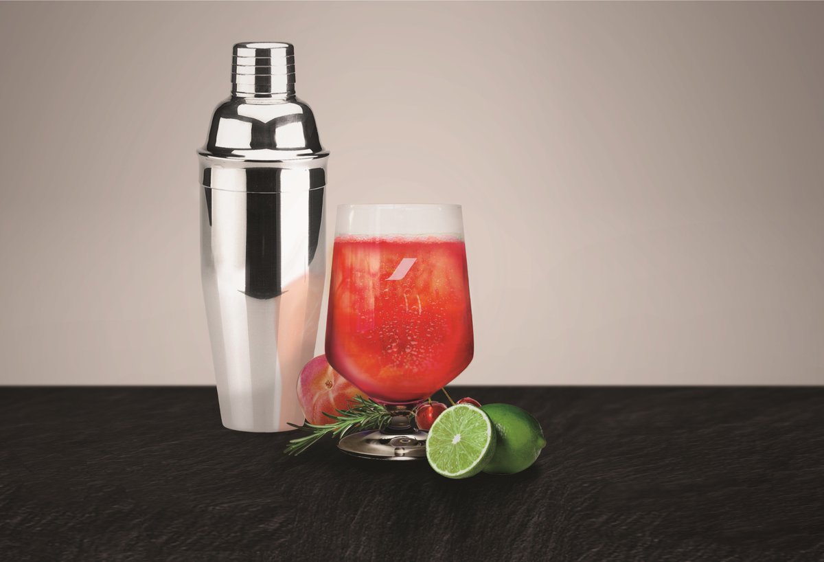 A base of French elegance, a dash of joie-de-vivre, stir and serve.

Our new signature #cocktail, created in partnership with <a href="/Hotel_Lancaster/">Hôtel Lancaster</a>'s head barmaid, is now available on board for Business customers 🍸✈️

More info 👉 bit.ly/2TUII7i