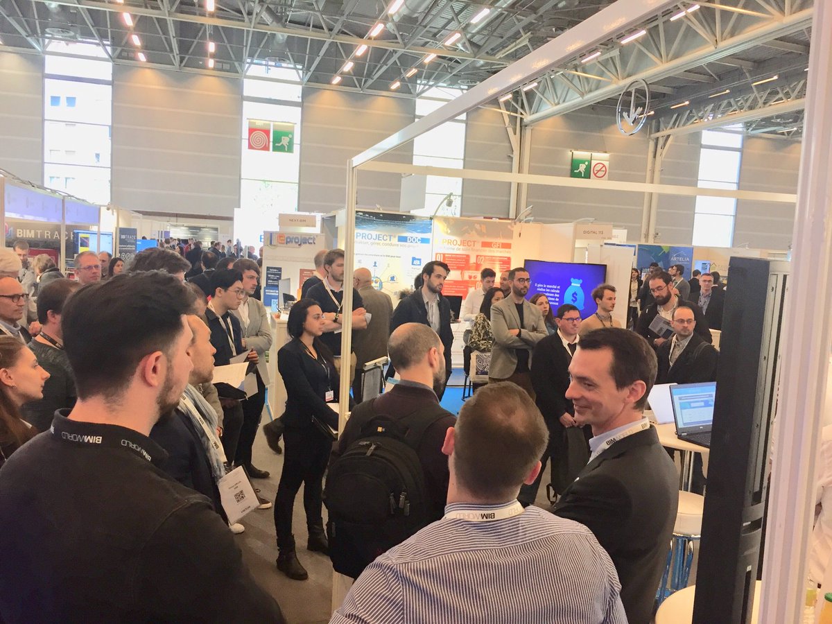 #BIMWORLD - La journée commence fort avec cette belle présentation d’ #Onfly (par <a href="/lod400/">Gauthier Pallu</a>) qui connaît beaucoup de succès auprès du public ! <a href="/bim_world/">BIM WORLD</a> #BIMLibrary #Contentmanagement #BIMdata