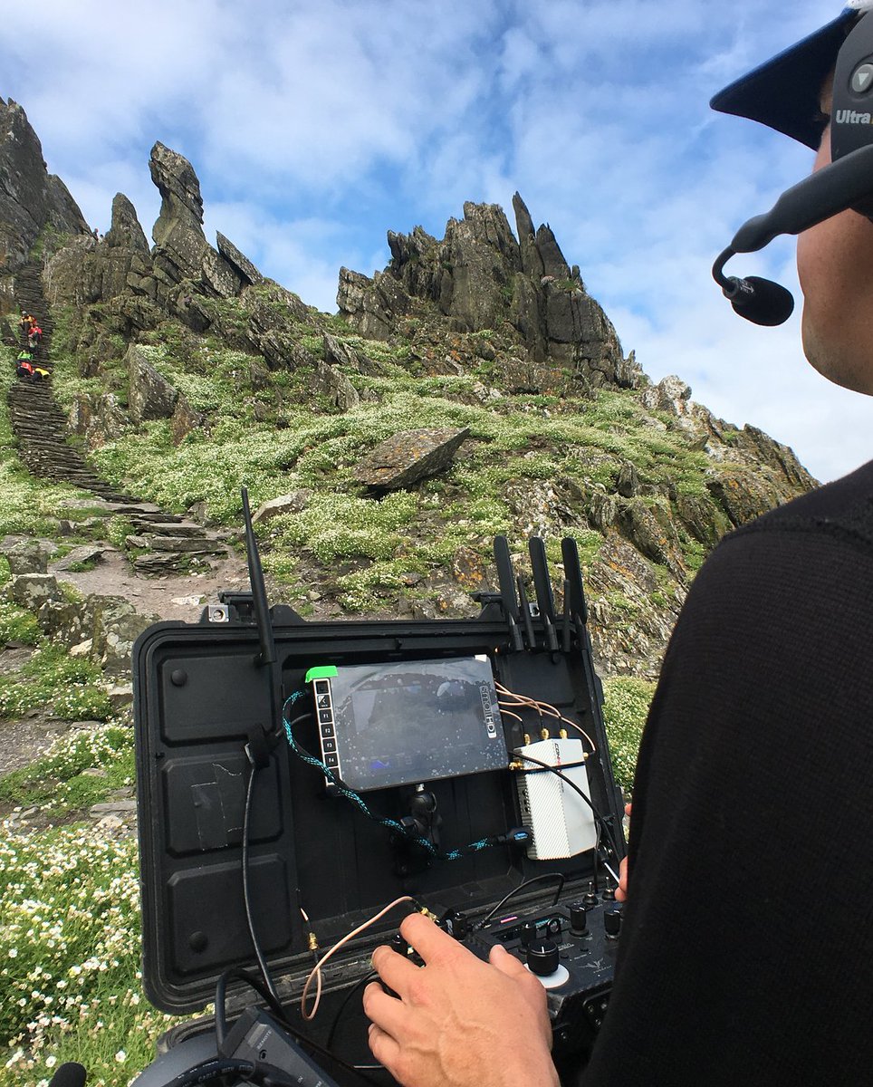 PelicanProducts's tweet photo. #PelicanPRO via @CineChopper

"The CineChopper mobile #camera op #commandcenter. Fully breaks up / down in minutes. Came in clutch in #Ireland. Allowed us to speed up the alta / Red workflow and allowed us to achieve more shots and keep the #Director happy!"

#Drone #Film https://t.co/ZTT7SB7JHC