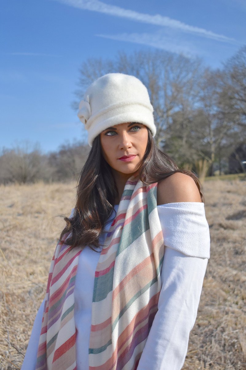 DupattaDesigns's tweet photo. Let's get ready for fall! Be the first to see the new FW19-20 Collection this weekend at Seattle Trend, Stylemax and NEAC. Shows starts this Sunday, April 7th! Ready to order... find your rep at https://t.co/d18Q4eRazt https://t.co/TMY6GqWYht