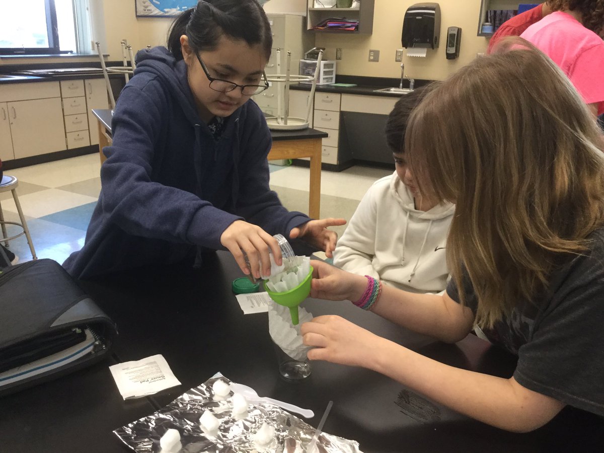thebluetrooper's tweet photo. How does a kidney function #stemlab #HMSSIOP #HuronTigers https://t.co/CY7tObFnf3