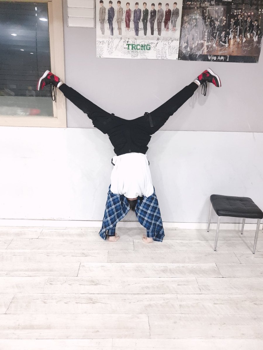 TRCNG_official's tweet photo. #TRCNG #학민
4월 4일 오후 5시 브이앱
학민라디오👋 https://t.co/Kl3CO95Re8