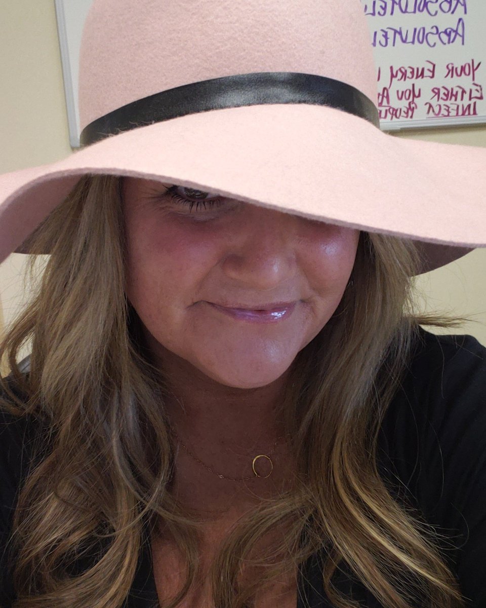 Jennmwith's tweet photo. When you remember last minute that there is a staff meeting and the leggings/tunic/hair-in-a-bun combo won't get it done....Not enuf time for a wash and blowout.... Solution? Hat Day! 😃😎😜🤠
#dirtyhairdontcare #hats #hatday #hairoftheday https://t.co/SmtBY8TJuK
