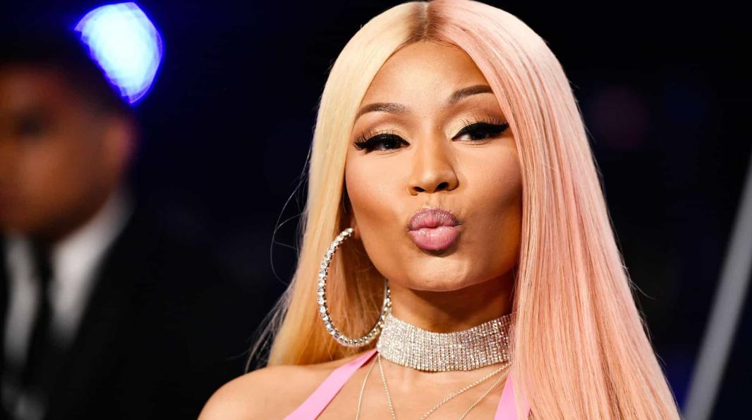 Who is your favorite
Retweet for Cardi B
Like for Nicki Minaj