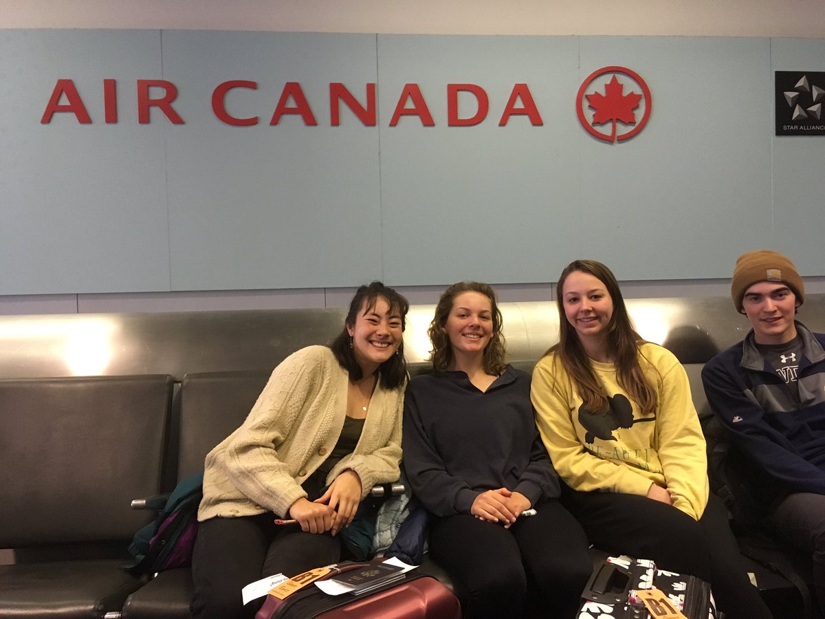 bowdoinscsc's tweet photo. Ayana Harscoet ‘21, Alicia Edwards ‘21, Katie Bacall ‘21, and Jesse Dunn ‘20 heading to the Benthic Ecology Meeting in St Johns Newfoundland, 🇨🇦 These students will be presenting research they conducted at the @bowdoincollege SCSC. Good Luck to them all. #benthicecologymeeting https://t.co/4TYy8Crpen