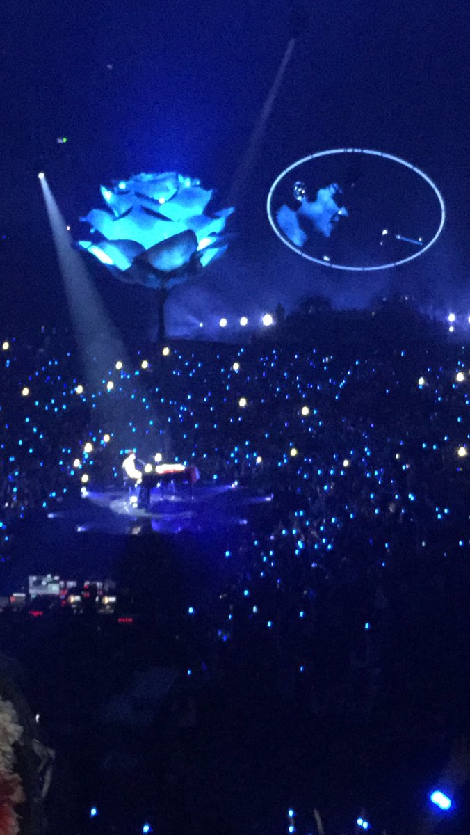 natala911's tweet photo. To był najlepszy dzień w moim życiu 02042019🥀 #ShawnMendesTheTourKrakow #ShawnMendesTheTourPoland https://t.co/iMNSe1mao9
