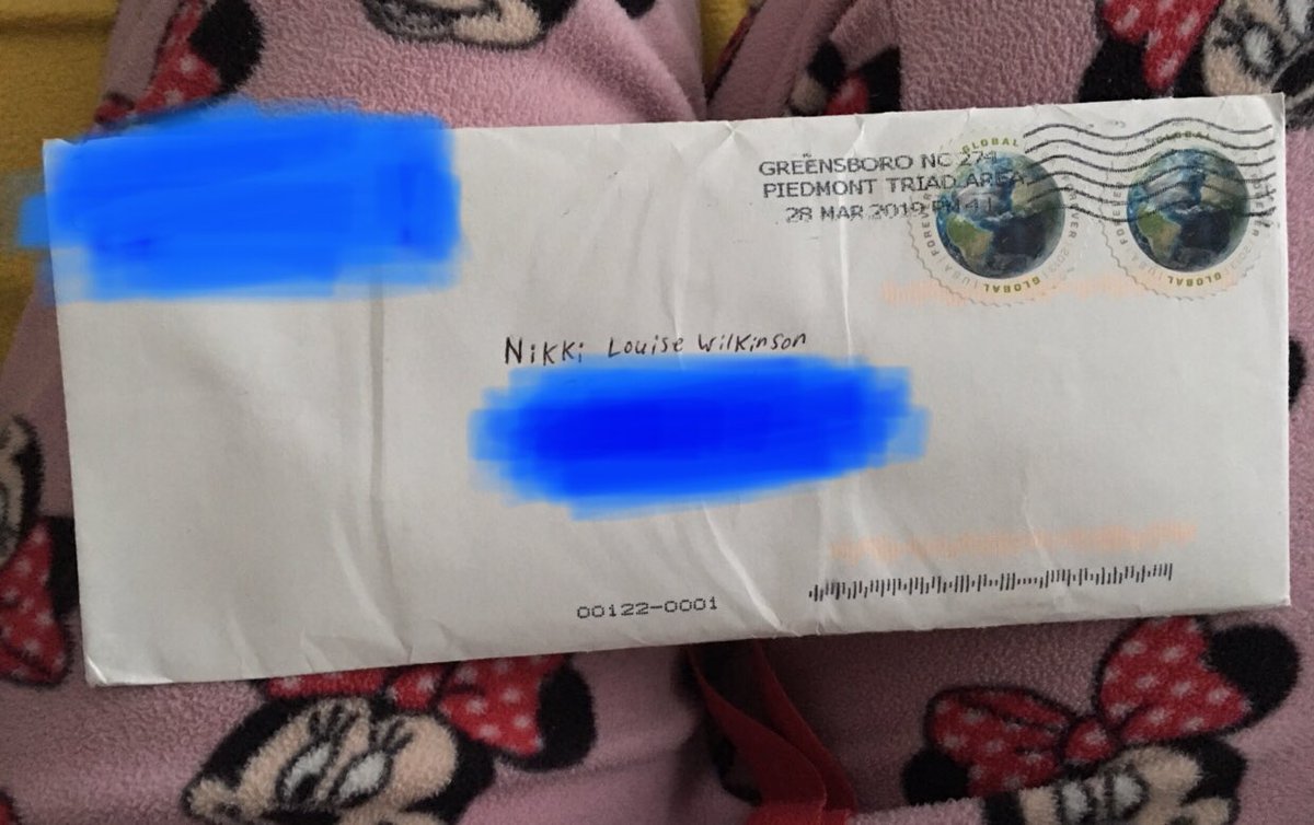 nikkilouise90's tweet photo. I was lucky enough to find @leopfollowme and become a SuperFan.... I was even more lucky to find a whole group of new friends in America (also fans) ❤️ Thank you so much @TizwigTFC this has made my day ✉️📮🎷 #luckygirl #saxfan #leofan #newpals #leop @TooManyZooz https://t.co/U4Dql0ObPv