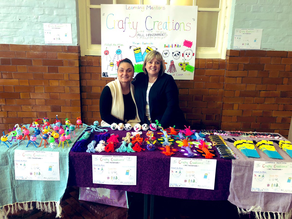 williams_sarah7's tweet image. Our spring fair stall is ready😊Please come along @tbprimary to support us! #springfair2019 #bridgesfederation #learningmentors #craftycreations #handmade