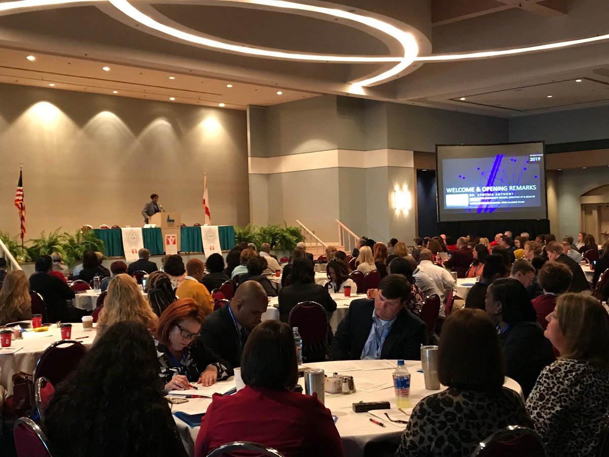 Alabama 2- and 4-year college/university academic advisors sold out the Statewide Advising Summit hosted by the Mobile #TalentHub. <a href="/CompleteCollege/">Complete College America | CCA</a>  <a href="/LuminaFound/">Lumina Foundation</a>