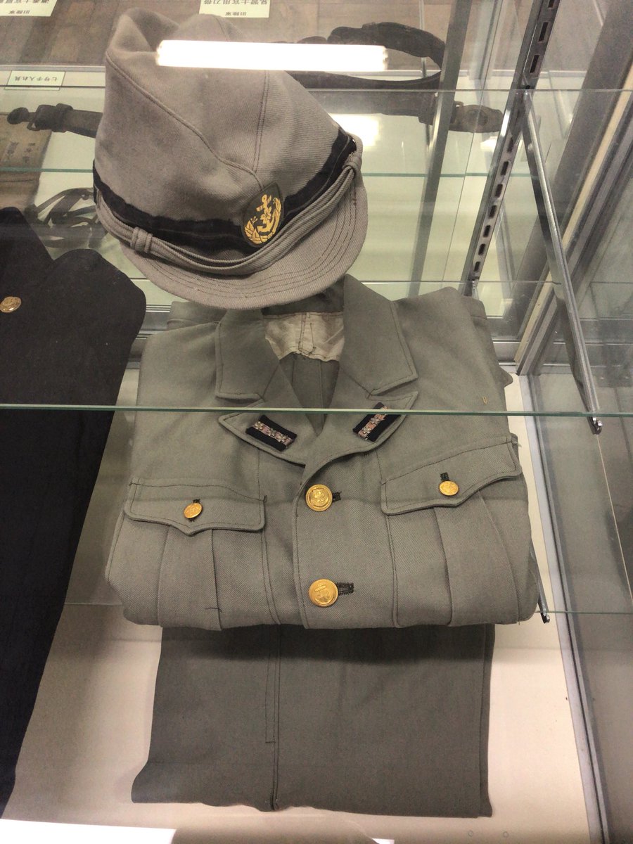 むかしの軍服、 Amazon.co.jp: 旧 日本軍 軍装 軍官下士官スーツ仮装 演劇