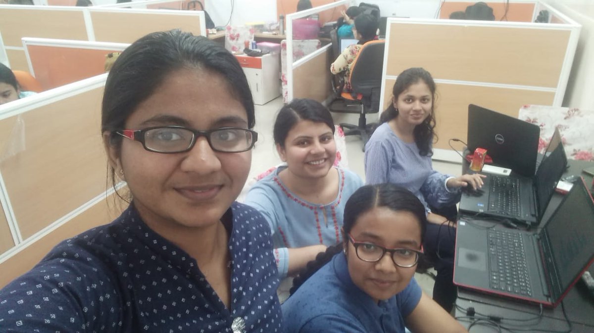 ShubhangiAggar2's tweet photo. #hackathon_day_2
#make_o_holics
#smartwatchman
#thingQbator #midcohort2hackathon @thingqbator @NASSCOMfdn @projectdefy @Li2Tech https://t.co/YUp8nDmBHh