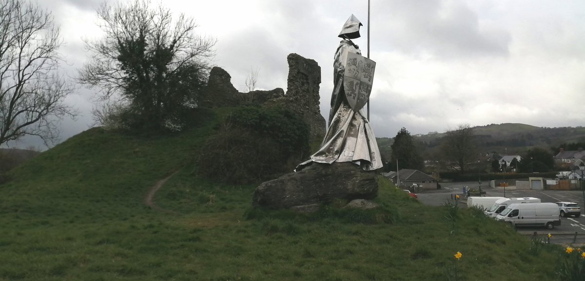 smoggiewalks's tweet photo. Llandovery loop #getoutside #heartofwalestrail #WHWtraining @DerekTheWeather @OrdnanceSurvey @walesrailtrail @LiveGeocaching https://t.co/BjoLfmsug8