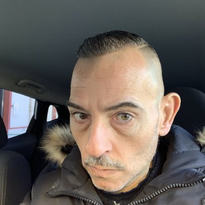 DAVIDEDAVDJ's tweet photo. #NuovaFotoProfilo https://t.co/krZvoAMgH6