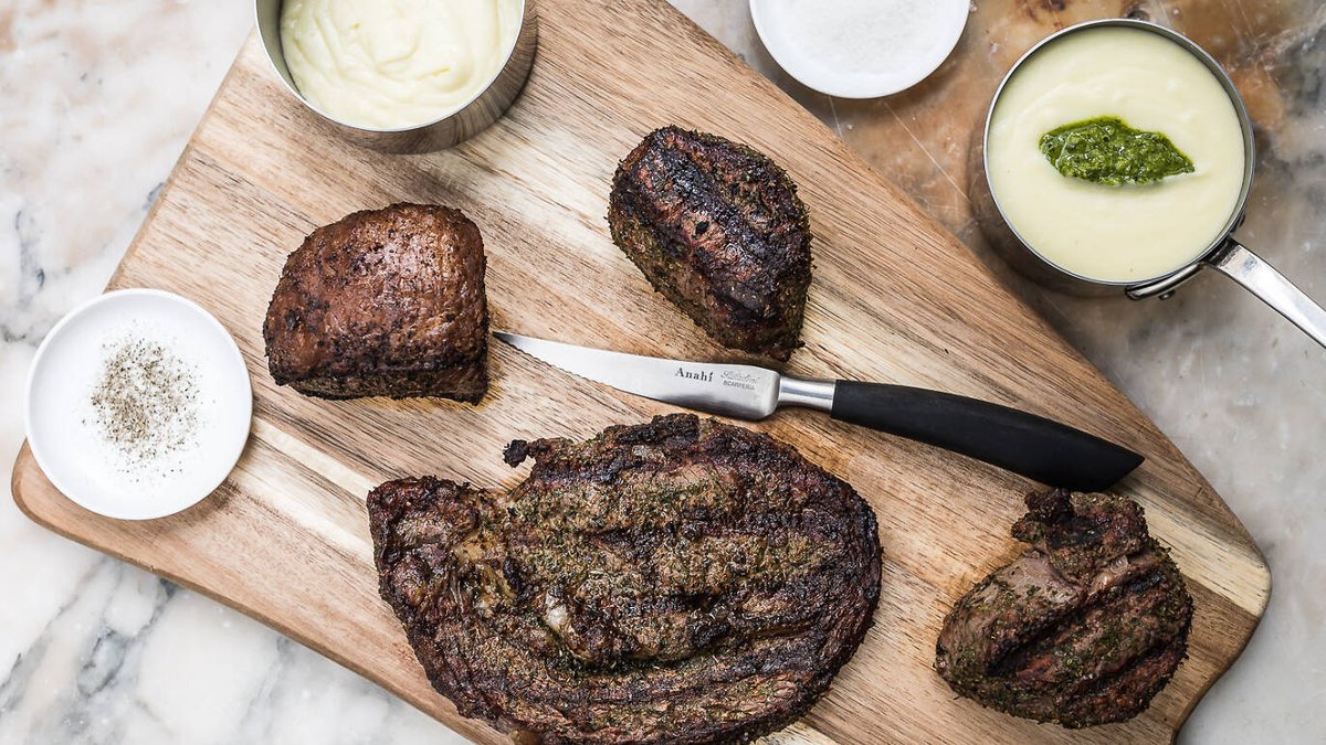 Pour préparer le #Malbecday 2019, voici les meilleurs #restaurants argentins de Paris 🇦🇷🥩 ►bit.ly/2IabD5d @Time_Out_Paris