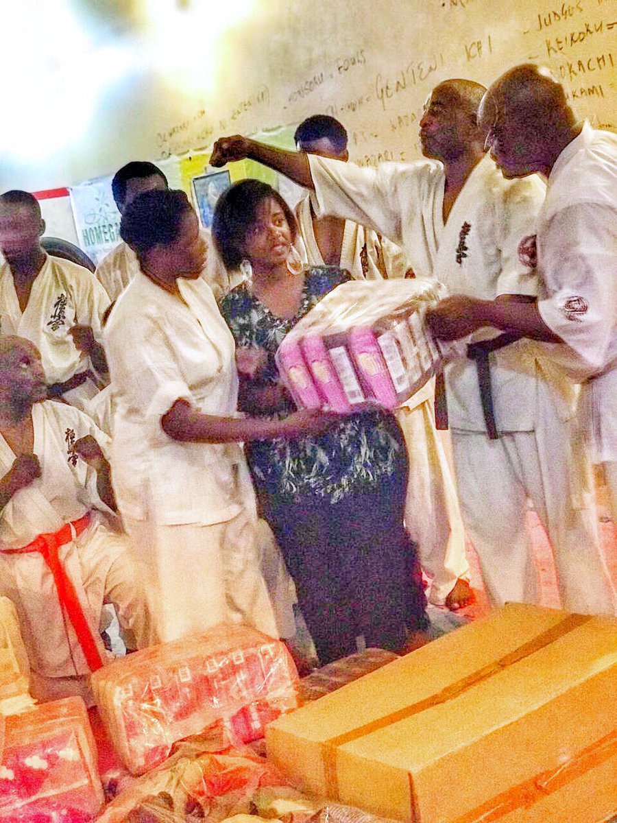 iMisred's tweet photo. Thank you so much to Zimbabwe Sokyokushin Karate for inviting us to their Dojo to receive this donation that will go towards relief efforts for victims of #CycloneIdai ! #TogetherWeCan @GeorgeMaposa7 @tapera_david @Newsbae @MuripoSam https://t.co/TKhC6WQvoi