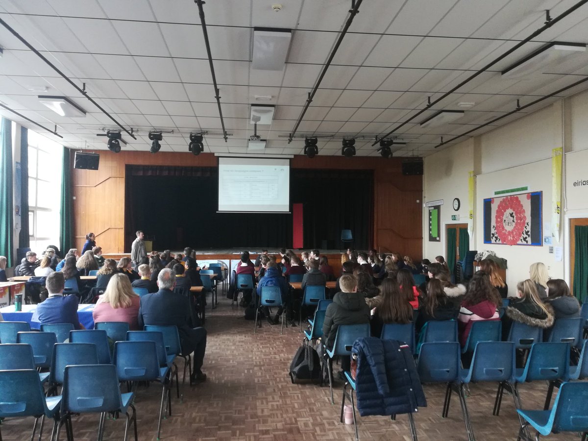 RoutesCymru's tweet photo. @MFL_GwE #PLATraining yn @Eirias https://t.co/KJfvVaxaoA