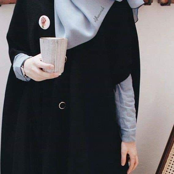 مو مجبور تبرر لأحد
اللي فهمك غلط يقدر يفهمك صح اللي يحبك باكلام حبوه على قد الكلام واللي يحبك بافعل هو اللي تحب نفسك معاه و هو اللي يخليك تحب نفسك اكثر وإذا ما كنت تحس بها لإحساس راجع شعورك اتجهاه واللي مفروض يفهمك وانتهى 🍃🍃