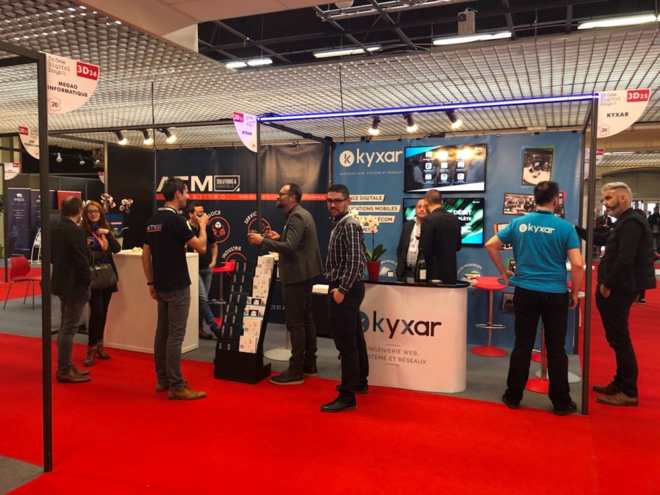 atm_consulting's tweet photo. Ça s'est passé hier soir au #DromeDigitalDays avec @kyxar ! 😉

#échange #convivialité #partage #salon #drome https://t.co/jj0bElkVRw