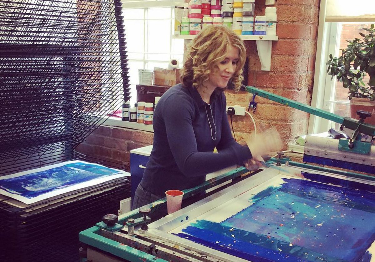 greendoorstudio's tweet photo. Using photographic techniques, explore the unique painterly effect of monotype with screen printing in this one-day course next Saturday. Suitable for beginners. Sat 13 April 2019. Book online: https://t.co/G4Fsw2ulJq #screenprinting #derby #printmakingcourse #monotype #haveago https://t.co/bj8lrryuRI