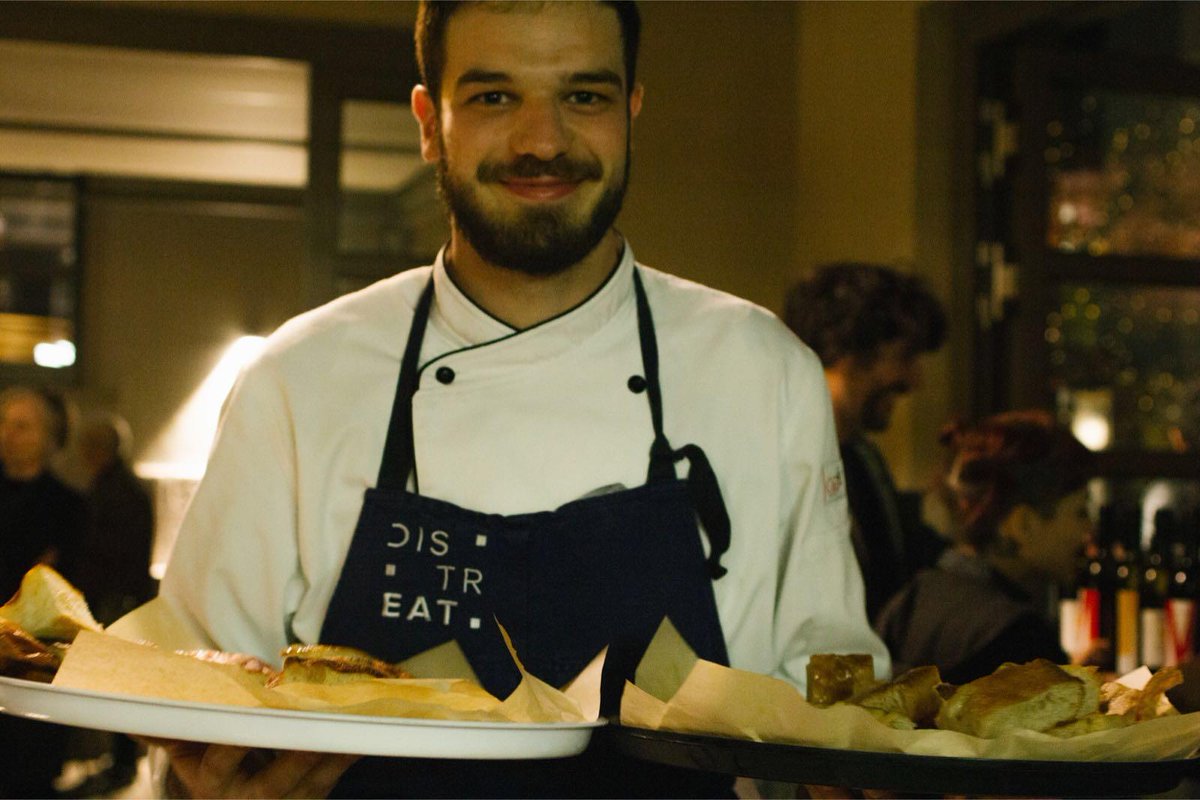 AltaviaItalia's tweet image. Giovedì 28 marzo, in una magnifica serata di primavera, è stato inaugurato #DistreatRistorante negli spazi di #Altavia. Passione, impegno, ma anche tanto divertimento e piacere di stare insieme... in tanti! Grazie ai tantissimi amici presenti!
#AltaviaOpen