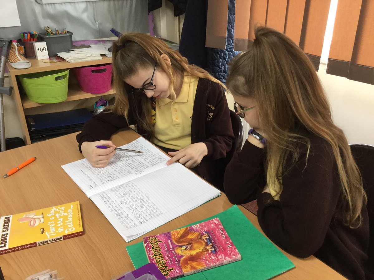 TheRichmondPri's tweet photo. Year 6 English work has been improved this morning! #Peerproofreading https://t.co/ksKFJ8bz50