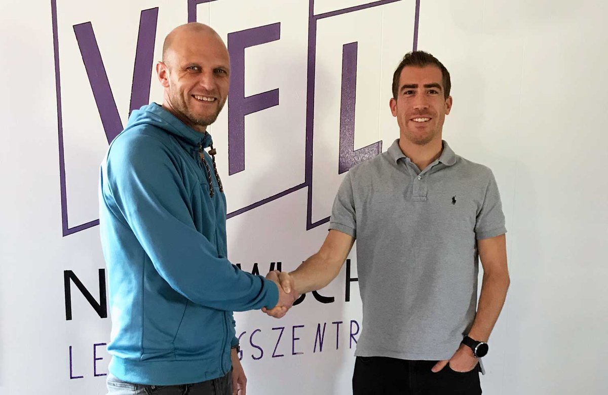 VfL_1899's tweet photo. Zur Saison 2019/20 übernimmt Florian #Fulland das Traineramt bei der U19 im Nachwuchsleistungszentrum des VfL Osnabrück. #vfl1899 #NLZ https://t.co/HVDk9jwunr https://t.co/dBVGhv1qpK