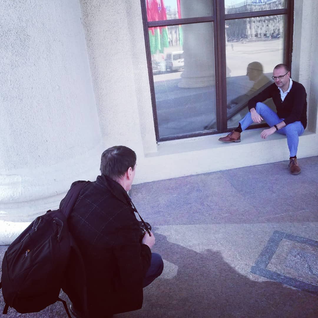 twkazou's tweet photo. Het zoveelste pers moment van onze manager. #minsk #velcom #ithearte #trots #AutismAwarenessWeek #autisme #WereldAutismeDag https://t.co/hOsynCHq7i