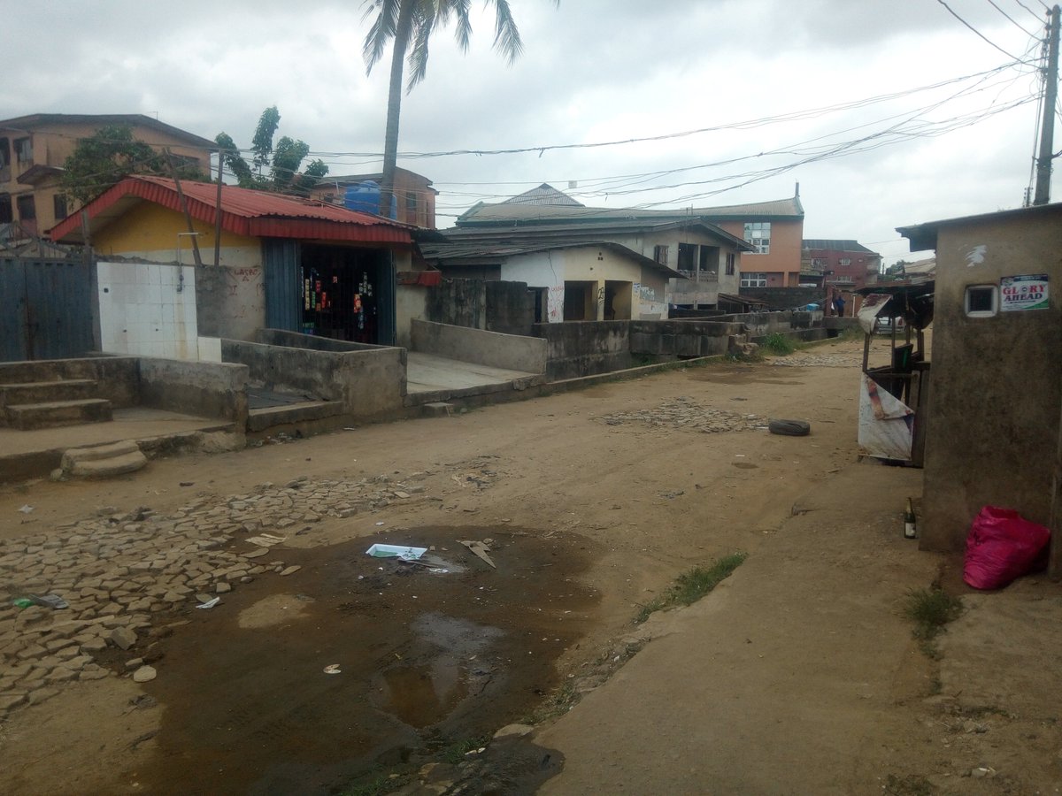 Una_Associates's tweet photo. URGENT SALE
A Tenement Storey Building consisting of 30 rooms set on a parcel of land measuring 538.575 square meters, located at Shogunle, Oshodi, Lagos.

Price: #50m (Asking)

08024926700, 08162062457,
08054464336 , 08037034184

#realestate #property #land #building https://t.co/vhKFHsWapA