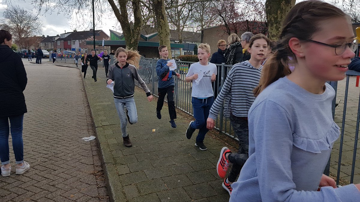 PABlokhuis's tweet image. De #sponsorloop was een groot succes! Dank aan Gr. V. Prinsterschool @opendoorsnl #muskathlon #Bunschoten #Spakenburg