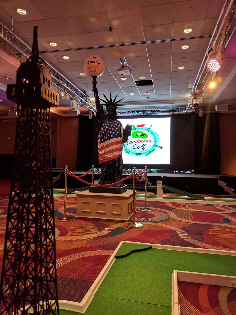 Raring2goNewcas's tweet photo. Fancy putting your way around the world this Easter weekend? Enter now to win your family a round of Crazy Landmark Golf at the @GrandGosPark click here https://t.co/FXK9oeEDPF https://t.co/ehFld7xbke