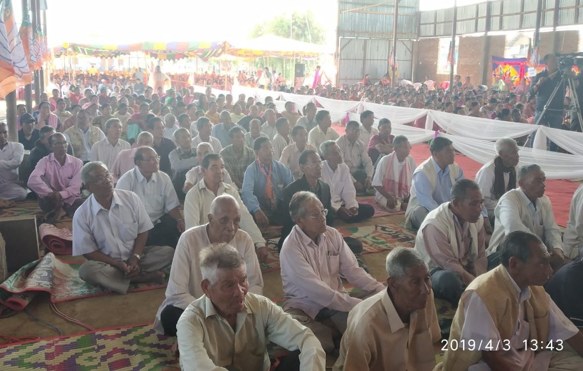 NBirenSingh's tweet photo. Attended One Day Political Convention at Kakching, held in support of Shri Benjamin Mate, BJP candidate from Outer Manipur PC for the 17th Lok Sabha Elections 2019. The people who attended in thousands pledged their support for #NamoAgain #Vote4PeaceAndDevelopment #Victory4BJP https://t.co/d7QT88PISe