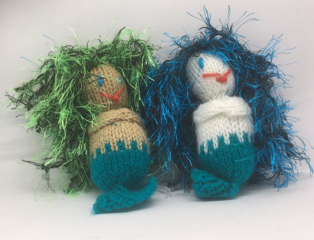 knitting_kernow's tweet photo. Just popped into Blue Mist Gallery #StIves #Cornwall to see Wendy & drop in some #Sinbad the #Seagulls, #merbabies & #tiny #dollies @stiveshour1 @stiveslunch @HandmadeHour @CC_MIC_official @mad https://t.co/KR6uMAr53M