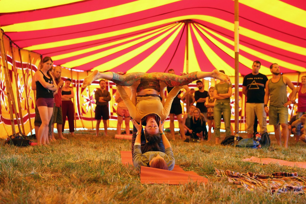 We pride ourselves in not just being a place to hang out and have fun - but also as a retreat from modern life... 

That's why Barefoot attendees can take some time to themselves in our Healing Field - with specialists on hand to teach yoga, holistic and well-being sessions!