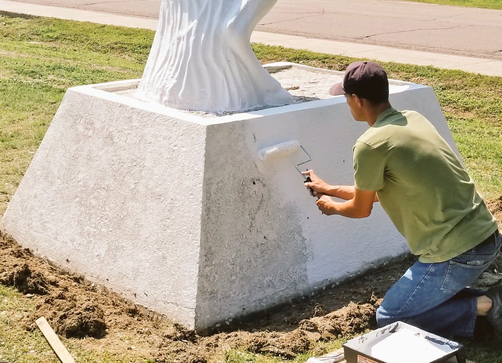 SafeCemeteries's tweet photo. PT#3. #CFBPETAWAWA . Once properly cleaned, re sealing begins with 2 coats of primer /blockfiller & 2 coats brilliant white Pic#3 rebuild of deck, Pic #4 resting of materials & then final touches. https://t.co/pmPm6c02Dh
#safecemeteries #2RCHA @CFOperations @CaCemeteryHist https://t.co/6bZwNwzFsG
