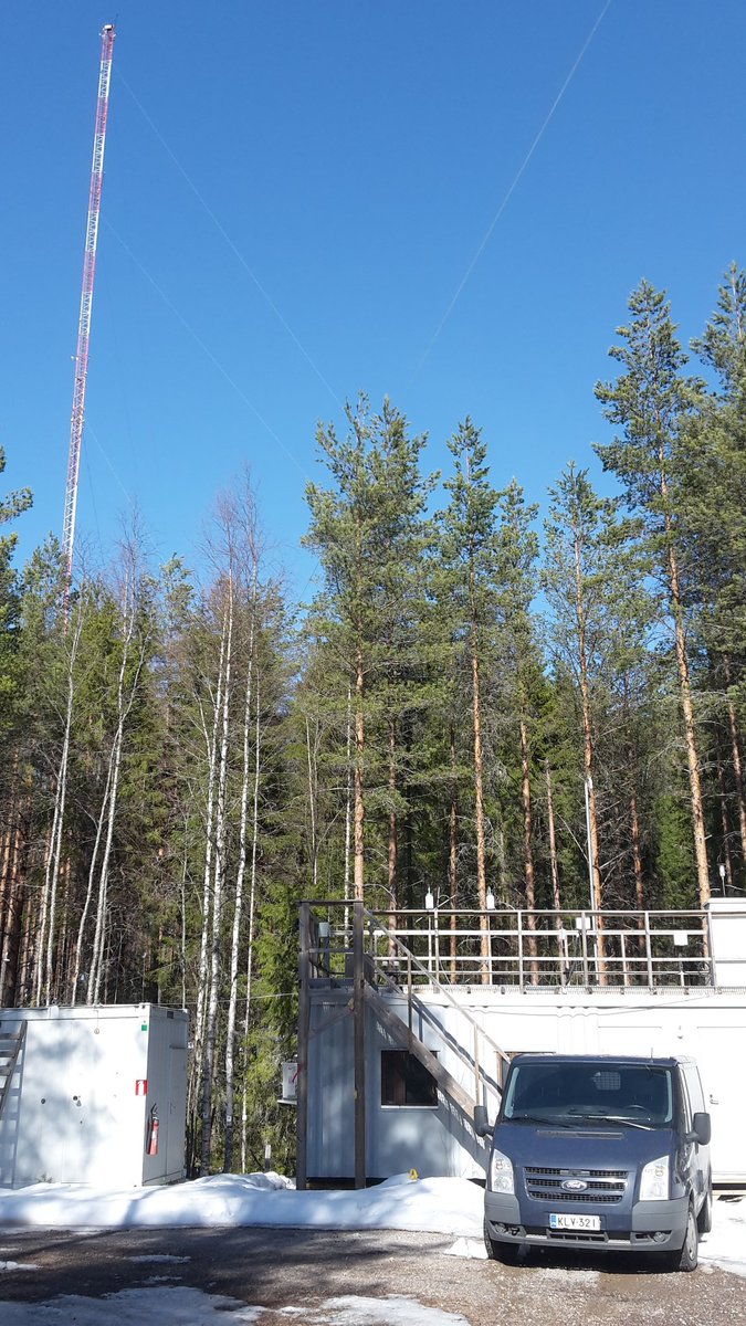 arnaudpraplan's tweet photo. Start of this year's campaign in @HyytialaHY with gorgeous weather! Does this melting snow provide #OHreactivity peaks? #VOCs #BVOCs #OVOCs #GCMS @IlmaTiede @heidiphellen https://t.co/PAxEdHgYrA