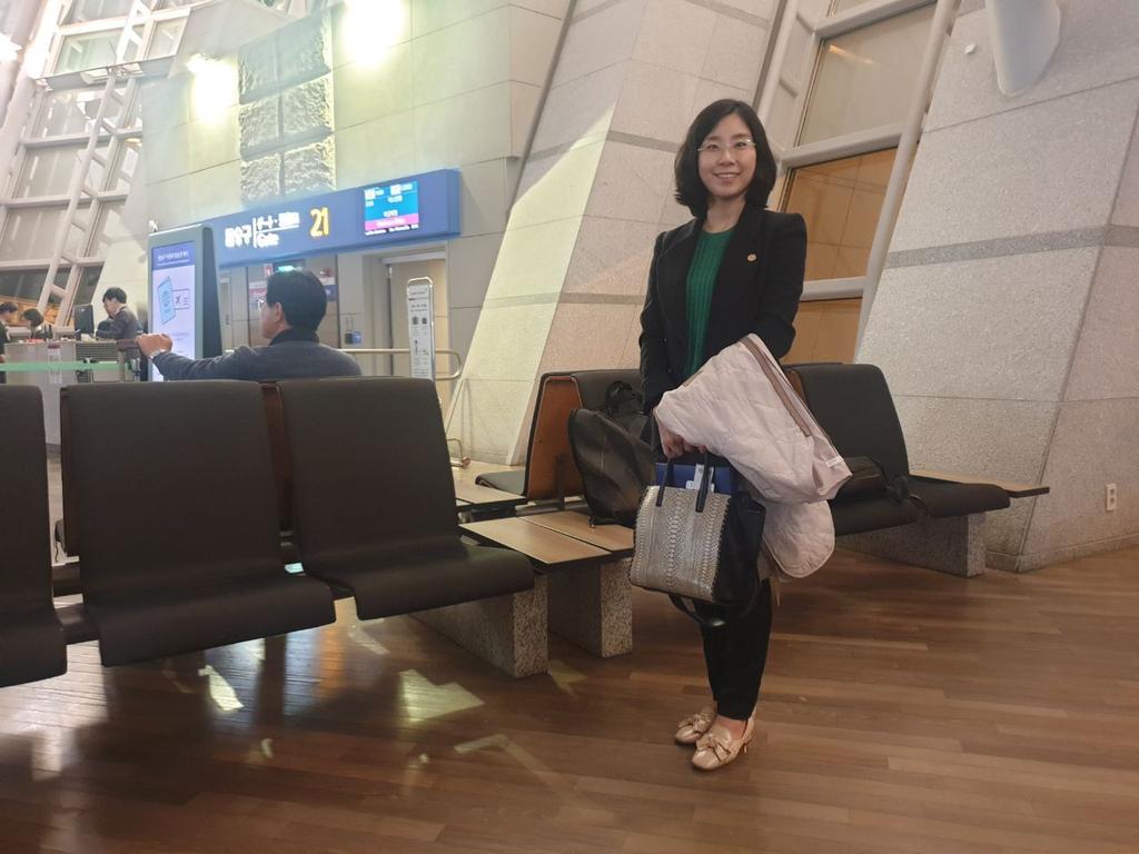 Yoon Hyun sook tweet media