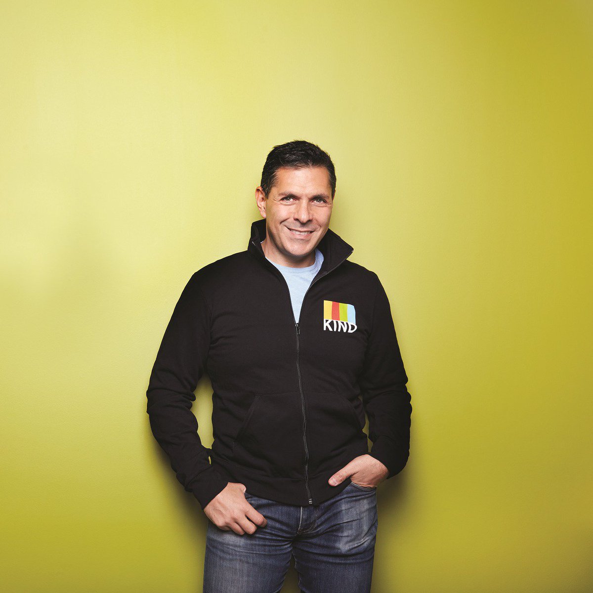 ביקור במכולת שינה את חייו של דניאל לובצקי, יהודי־מקסיקני, בן לניצול שואה, והיזם מאחורי חטיפי הבריאות Kind • כעת, כשהוא שווה 1.5 מיליארד דולר, ואחד התורמים המרכזיים של תנועת "דרכנו״ הוא רוצה להגשים את חלומו - להביא שלום למזרח התיכון >> forbes.co.il/news/new.aspx?…

צילום: Shutterstock