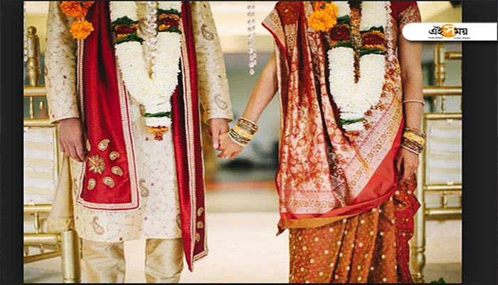 Ei_Samay's tweet photo. বিয়ে করাই পেশা! তৃতীয় বিয়ের পর পুলিশের জালে তরুণী
https://t.co/6dPRO51tsi
#SerialBride #Bundelkhand #RealNews #EiSamay https://t.co/ZNx6pzvveL
