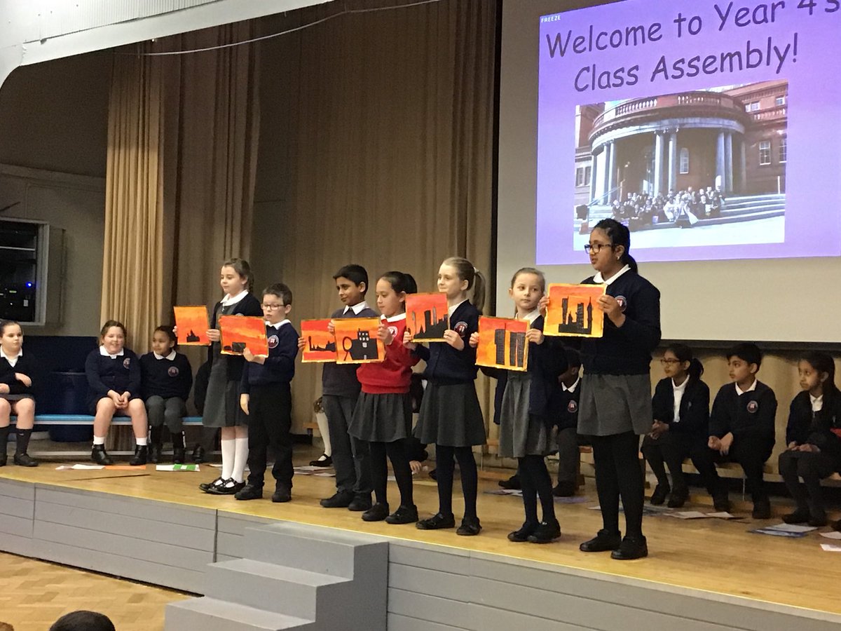 BartonCloughY3's tweet image. Fantastic effort from year 4 this morning showcasing all of their wonderful learning about the amazing city of Manchester. I’m very proud of every single one of them. Thanks to all the parents who came to watch! #classassembly