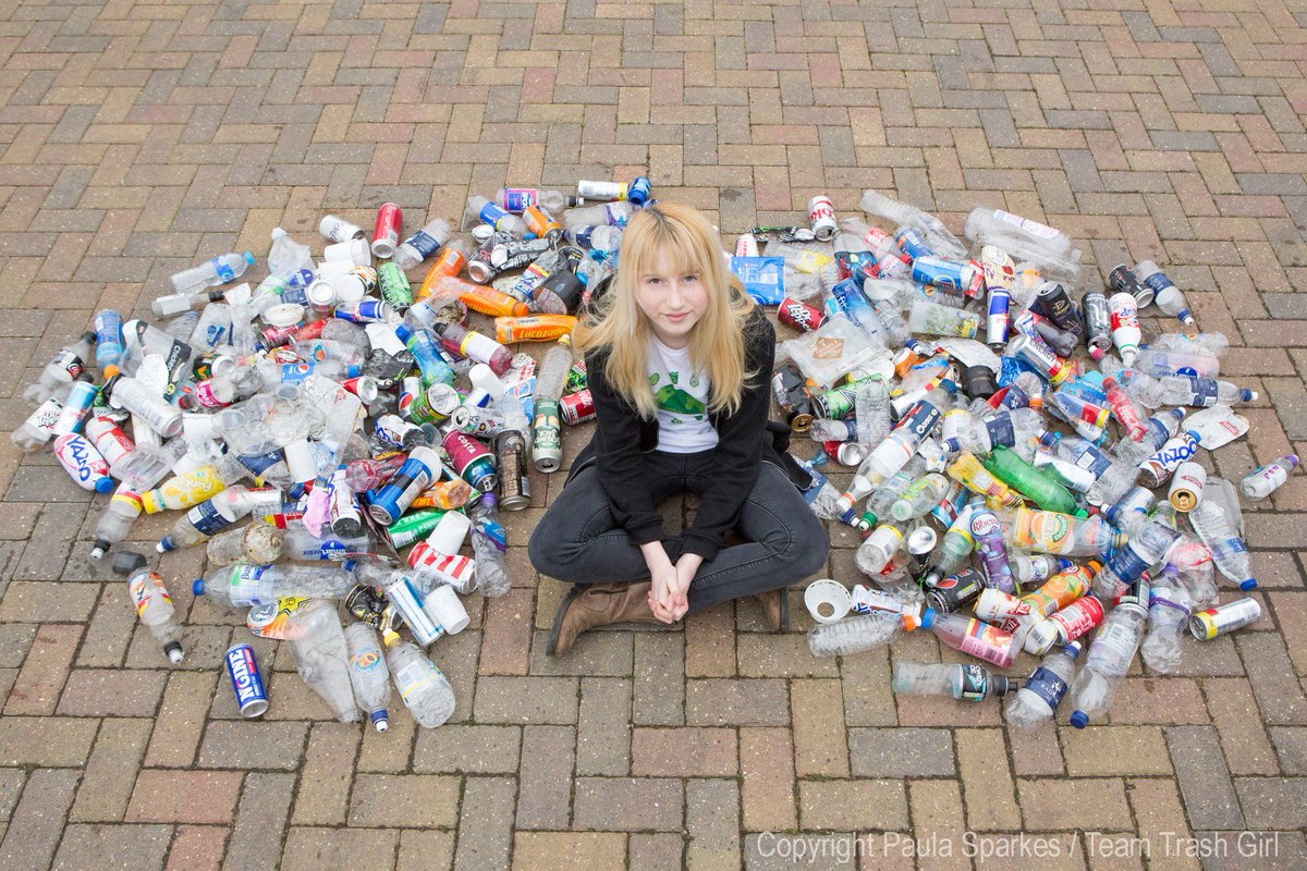 KeepBritainTidy's tweet photo. Congratulations to Nadia Sparkes from @TeamTrashGirl, who has today been awarded the 1158th #PointsofLight award for her voluntary work as a leading young anti-litter campaigner 💚🚮 #GBSpringClean #LitterHeroes https://t.co/24TSxHAFmF https://t.co/XHcBOCWiXN