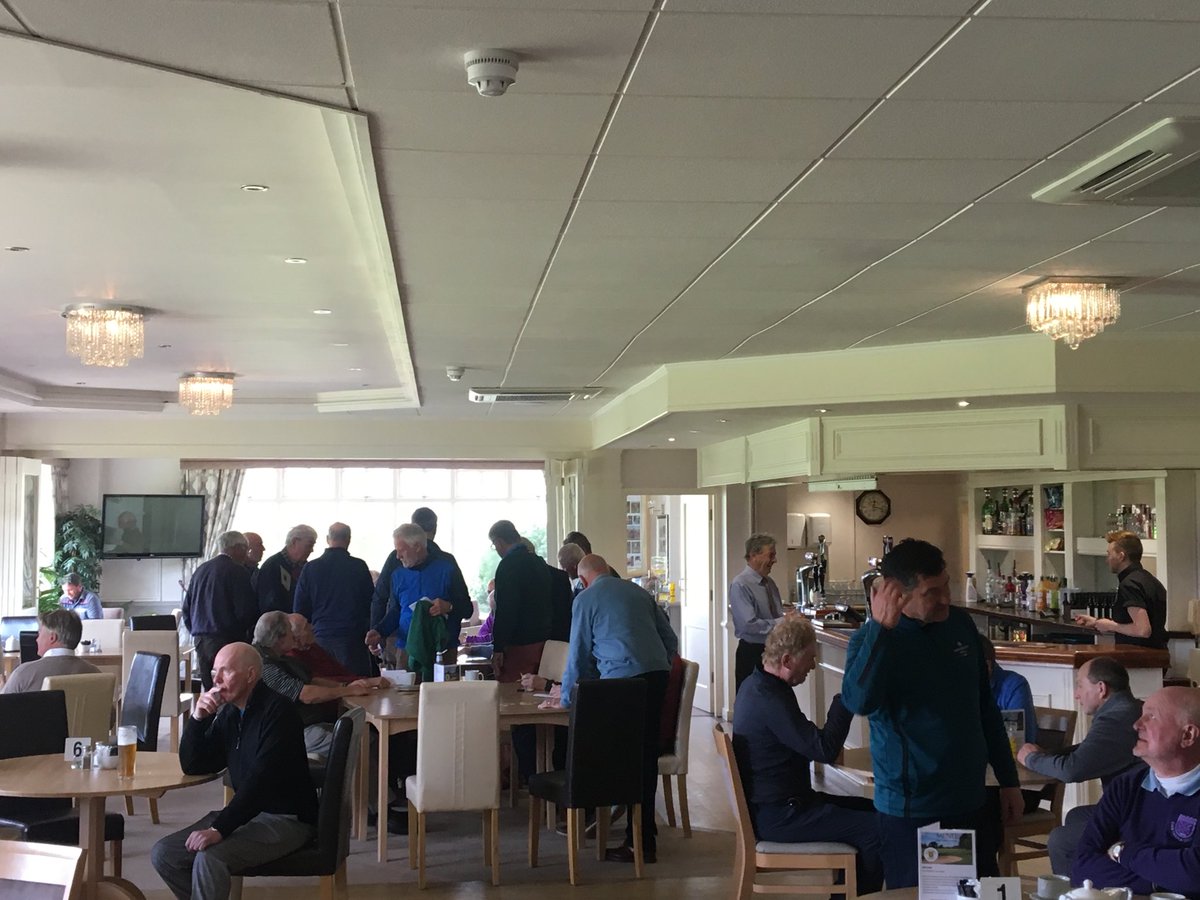 PikeHillsGC's tweet photo. ⁦@mandngc⁩ looking fantastic today. Big thanks to ⁦@richjacq2609⁩ and his team for their efforts this morning, a cold start for everyone. Also to ⁦@JoelPreston4⁩ and James for their help issuing scorecards. These events don’t just happen.......... https://t.co/zkgAmoFvZ2