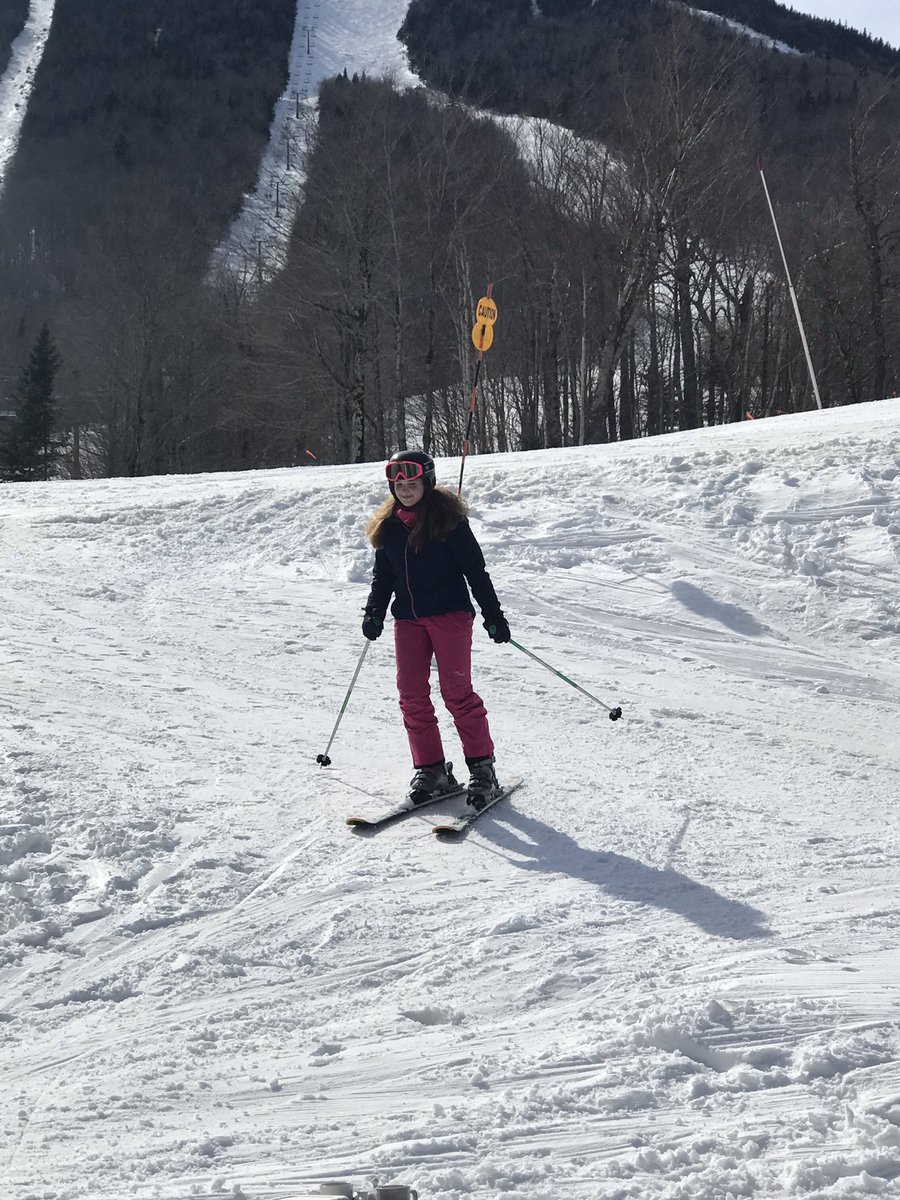 SLCsnow's tweet photo. Day 2. Good to see all the pupils come down off the mountain at the end of the day with lots of stories to tell. #excitement #lotsofimprovement #perserverance #newexperience #safeandsound https://t.co/SqqpvlzDH9