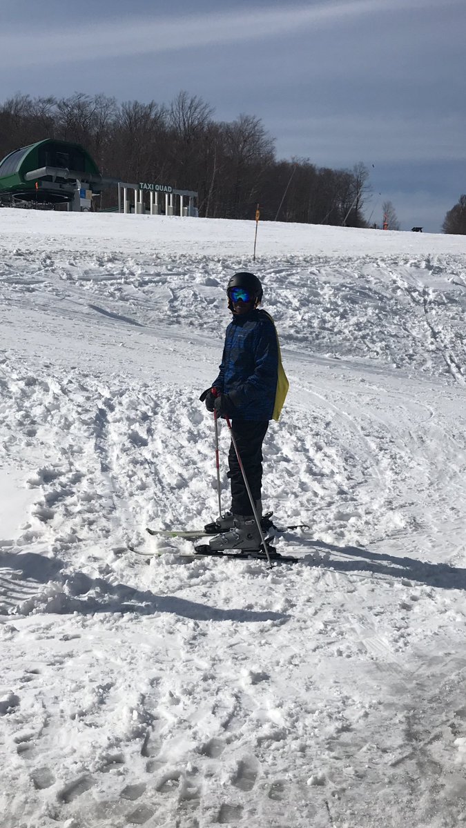 SLCsnow's tweet photo. Day 2. Great to see the pupils come down off the mountain and hear their stories from the day. #excitement #lotsofimprovement #perserverance #newexperience #safeandsound https://t.co/R2Co8fT9FH