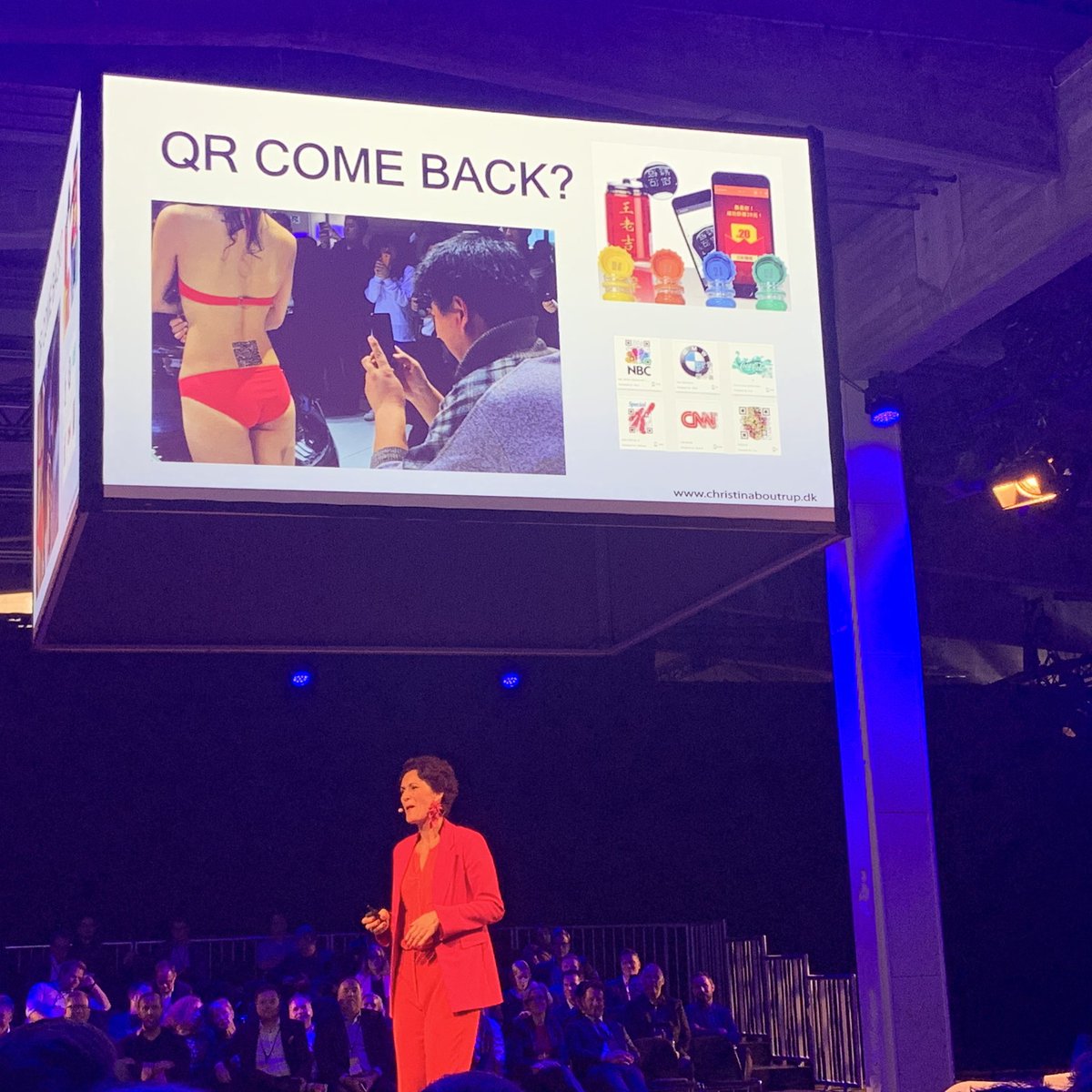 asaknows's tweet image. The message is clear; “Look East”. It’s already happening in China. #ExecutiveDX