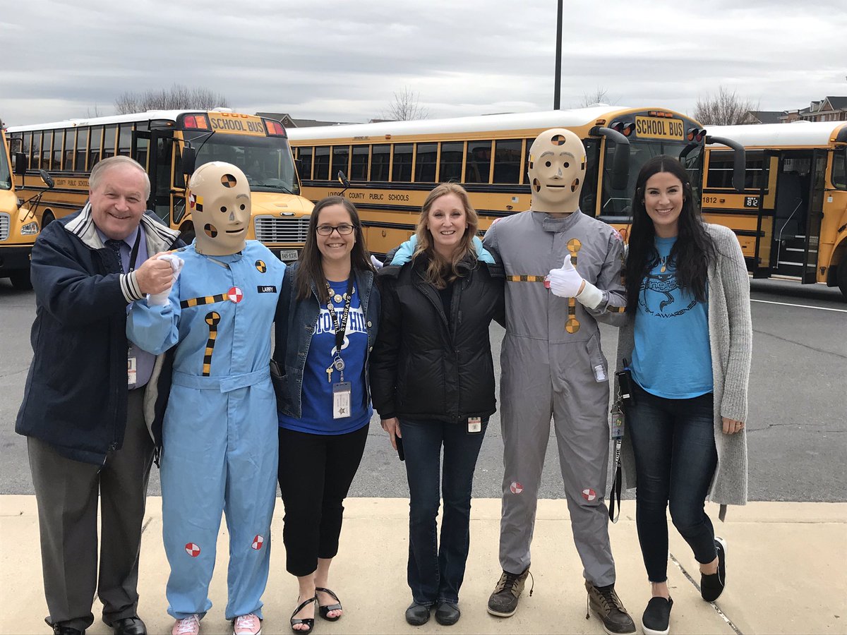 Vince and Larry visit Stone Hill!! Thanks to Deputy Epple and our PTO for organizing the “Arrive Alive” campaign. <a href="/_YOVASO_/">Youth Of Virginia Speak Out About Traffic Safety</a> <a href="/LoudounSheriff/">Loudoun County Sheriff's Office</a> <a href="/LCSO3329/">Steven Epple</a> <a href="/EdChiLCPS/">Ed Chi</a> @ShenaIBlcps