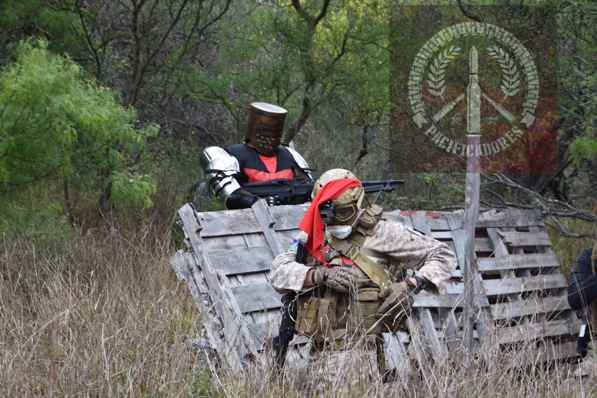 JEVUZMETAL's tweet photo. #Airsoft #domingodebbs #pacificadoresmty #juggernaut #M60 #Shield #M4 https://t.co/89IthVyU2x