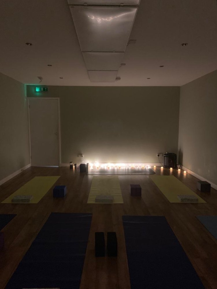 InfraredSpa's tweet photo. @EchoWhatsOn 🔥INFRAYOGA🔥 @ Walton Vale Tuesday's &amp; Friday's 6-7pm mats provided, all abilities welcome.🧘‍♀️🧘‍♂️ ☎️01512710568 https://t.co/32aTTc2A4q #liverpool #liverpoolyoga #aintreeraces #ladiesday #yoga #hotyoga #fitness https://t.co/UsDQ10gdcc