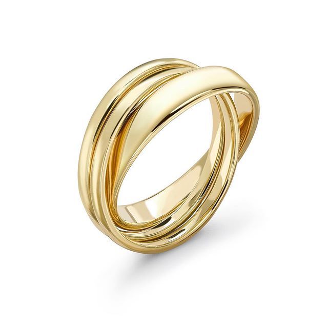 hanoversaffron's tweet photo. Laced Gold ring from our Hatton Garden friends Stubbs&amp;Co.
Sometimes the simple shots are the best! Celebrating Gold.
#shotbyhanoversaffron #jewelleryphotography #jewelleryphotographyoftheday #ilovejewellery #creativephotography #finejewellery #photograph… https://t.co/UnVbA9hEEy https://t.co/RAljBn91Un